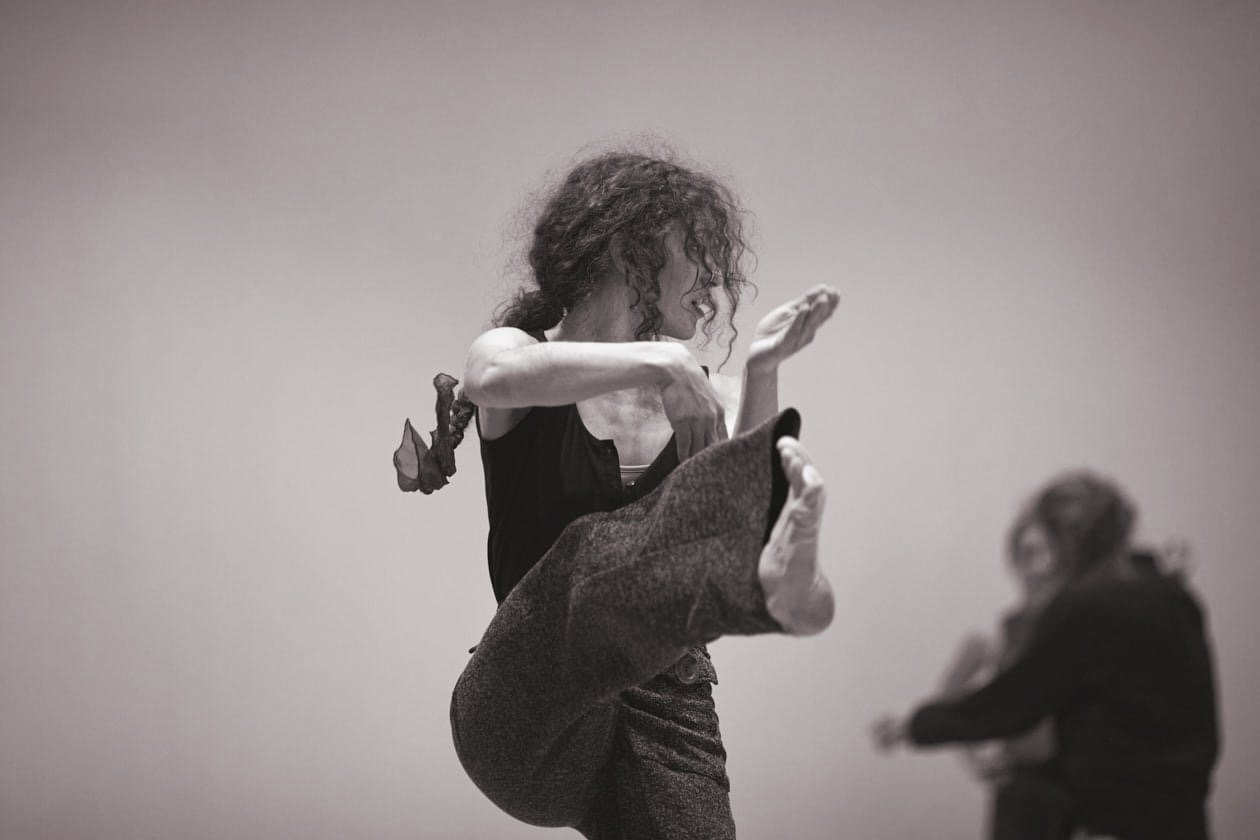 BODY INSTRUMENT | ΣΕΜΙΝΑΡΙΟ ΣΥΓΧΡΟΝΟΥ ΧΟΡΟΥ ΜΕ ΤΗΝ ΛΑΜΠΡΙΝΗ ΓΚΟΛΙΑ
